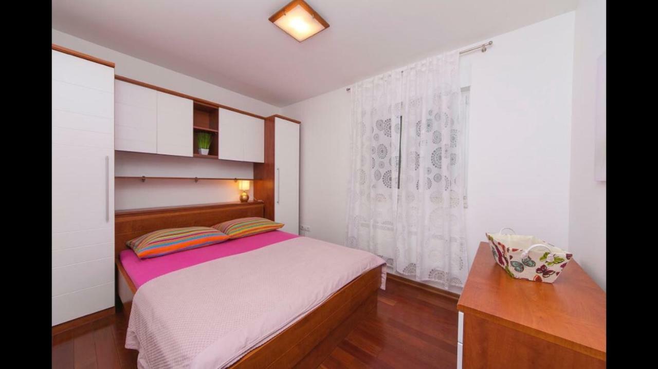 Id Luxury Apartment Brela Ngoại thất bức ảnh